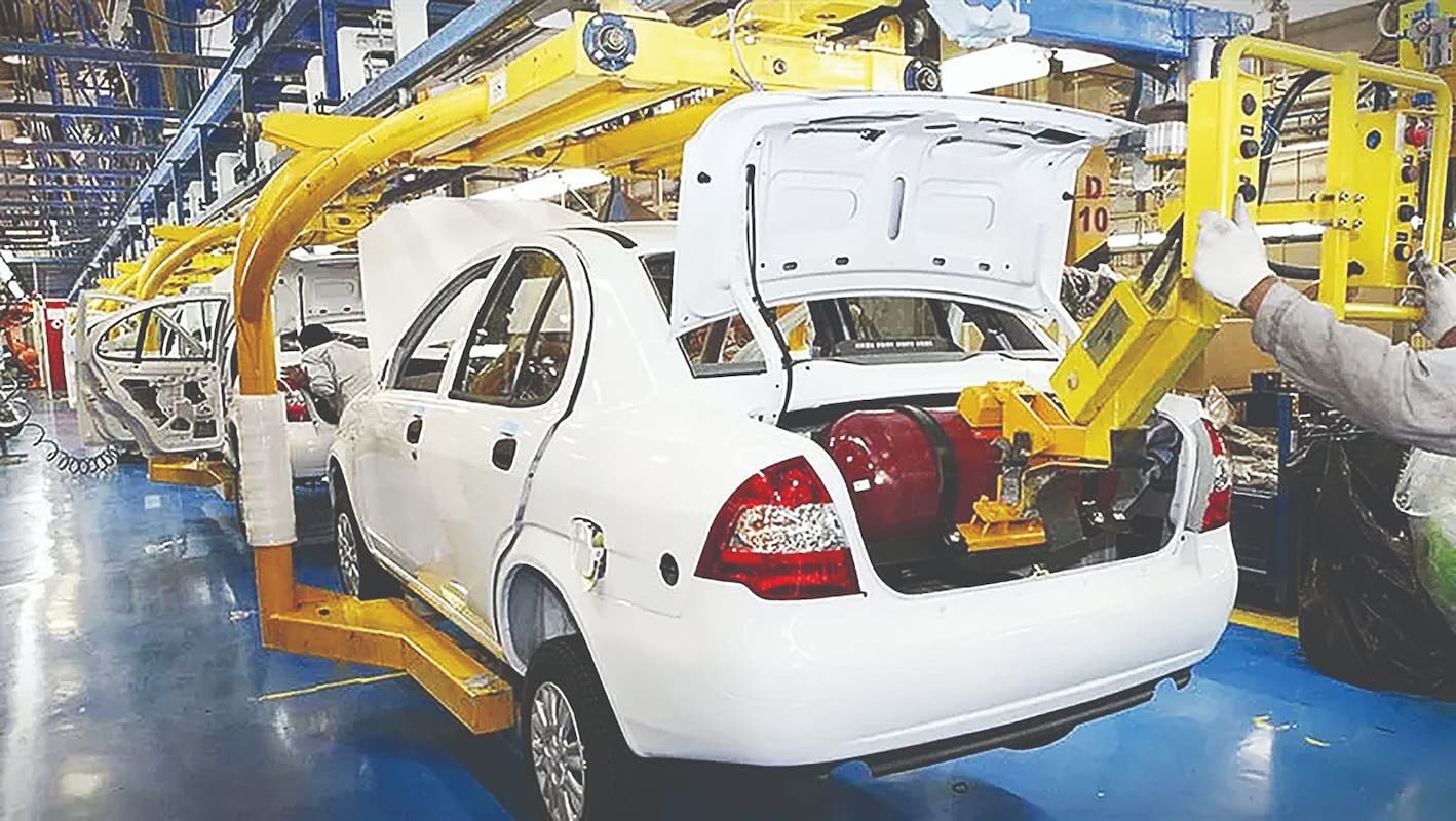 گامی موثر برای مهار مصرف بنزین گامی موثر برای مهار مصرف بنزین