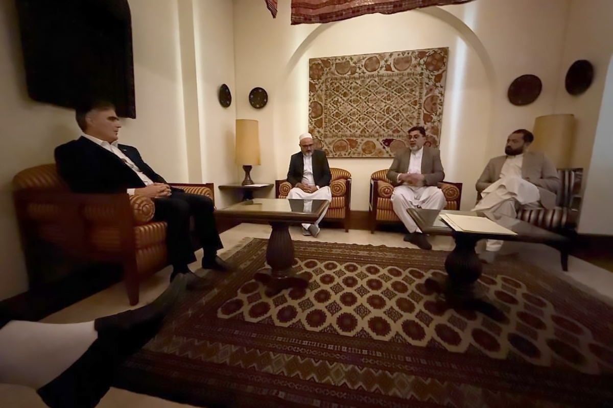 ماجرای دیدار عجیب فرزین با اتحادیه صرافان هرات چه بود؟ ماجرای دیدار عجیب فرزین با اتحادیه صرافان هرات چه بود؟