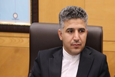 دولت پیش از گرانی بنزین نه با مجلس مشورت کرد و نه مردم را در جریان قرار داد