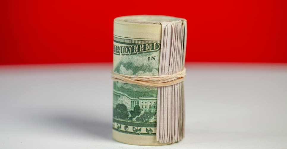 قیمت دلار عجیب شد/ پوند رکورد زد قیمت دلار عجیب شد/ پوند رکورد زد