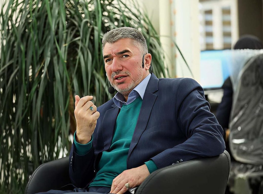 حجاب اجباری؛ فشار مضاعف روی زخم معیشت حجاب اجباری؛ فشار مضاعف روی زخم معیشت