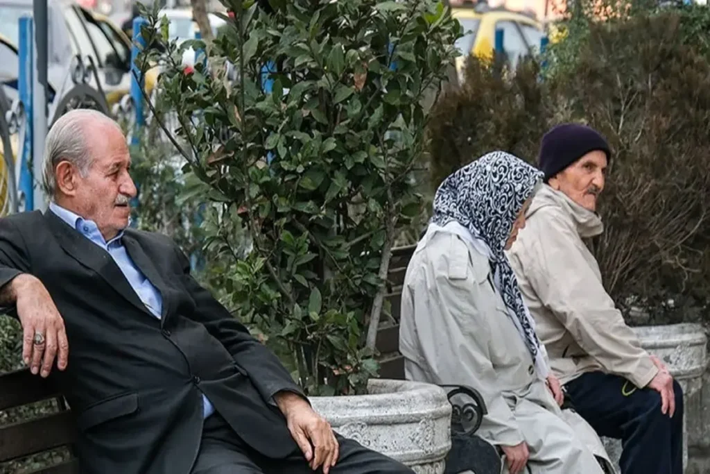 انتقاد از وضعیت بیمه تکمیلی بازنشستگان تامین اجتماعی انتقاد از وضعیت بیمه تکمیلی بازنشستگان تامین اجتماعی