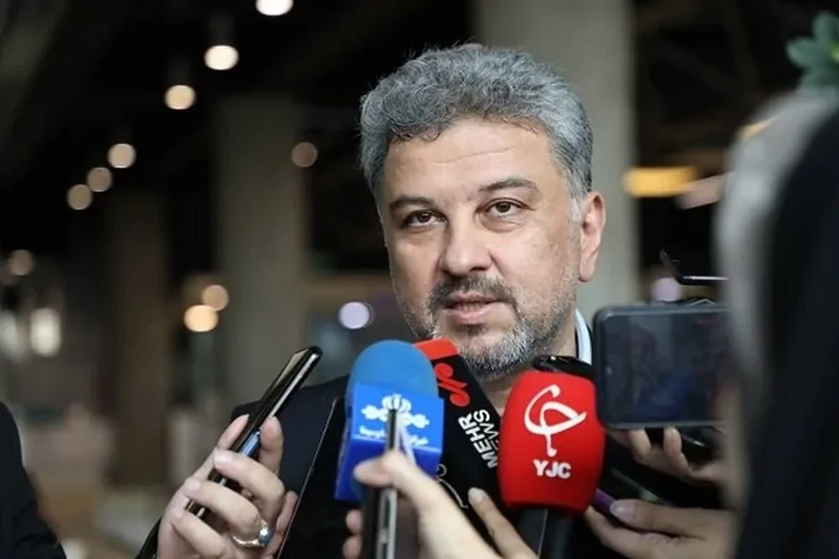 برنامه ریزی ۱۰ همتی برای نوسازی خطوط توزیع و انتقال برق در سال جاری برنامه ریزی ۱۰ همتی برای نوسازی خطوط توزیع و انتقال برق در سال جاری